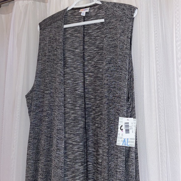 🆕 NWT LULAROE JOY COVER UP🆕 - Picture 5 of 12